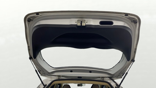 Second-hand 2015 Honda Jazz 1.5 V i DTEC for sale in Chennai-20