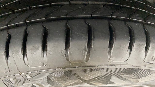 Second-hand 2015 Honda Jazz 1.5 V i DTEC for sale in Chennai-31