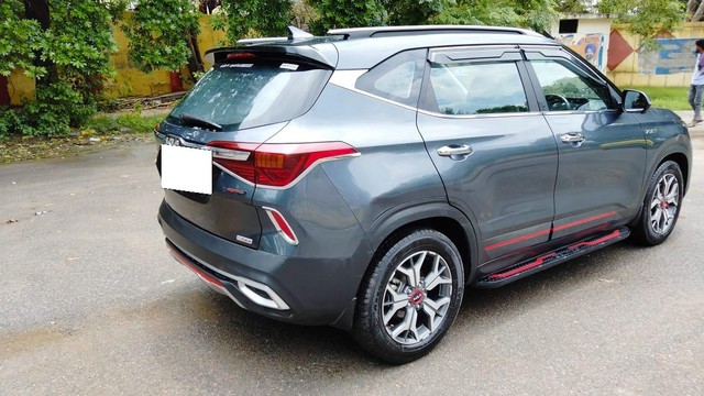 Second-hand 2022 Kia Seltos GTX Plus DCT for sale in New Delhi-2
