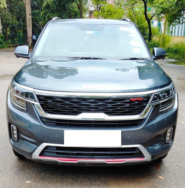 Second-hand 2022 Kia Seltos GTX Plus DCT for sale in New Delhi-12