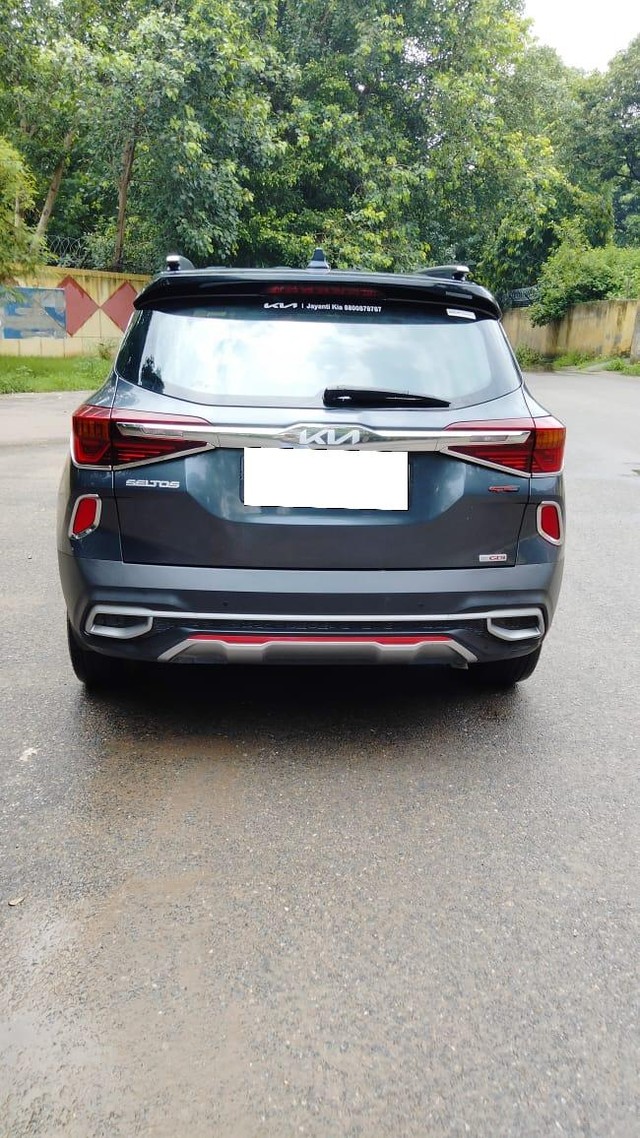 Second-hand 2022 Kia Seltos GTX Plus DCT for sale in New Delhi-3