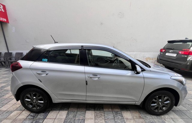 Second-hand 2019 Hyundai i20 Diesel Sportz for sale in Jaipur-1