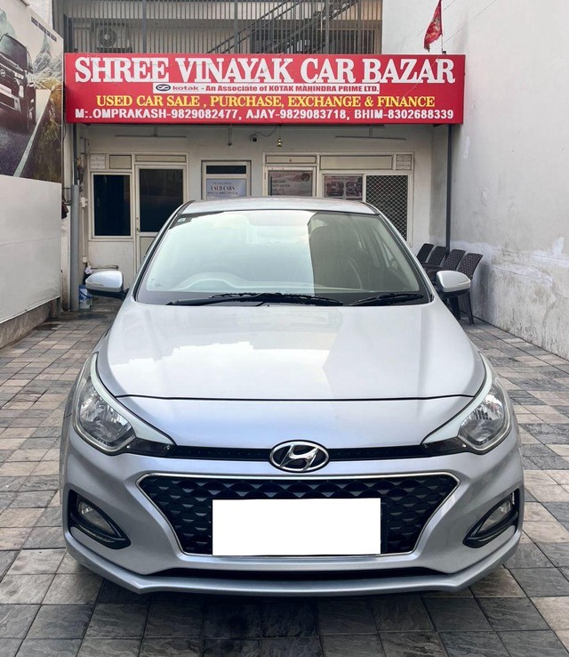 Second-hand 2019 Hyundai i20 Diesel Sportz for sale in Jaipur-4