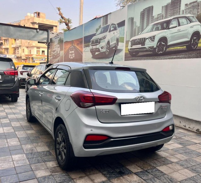 Second-hand 2019 Hyundai i20 Diesel Sportz for sale in Jaipur-17