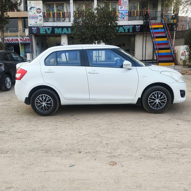 Second-hand 2014 Maruti Suzuki Swift Dzire VXI for sale in Mehsana-4