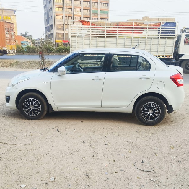 Second-hand 2014 Maruti Suzuki Swift Dzire VXI for sale in Mehsana-2