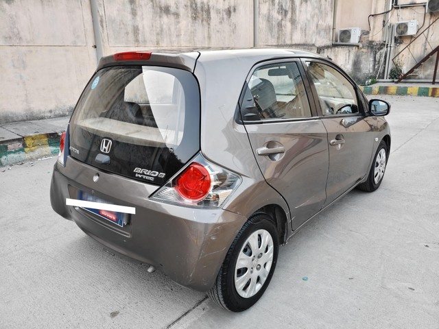 Second-hand 2012 Honda Brio S MT for sale in Noida-12