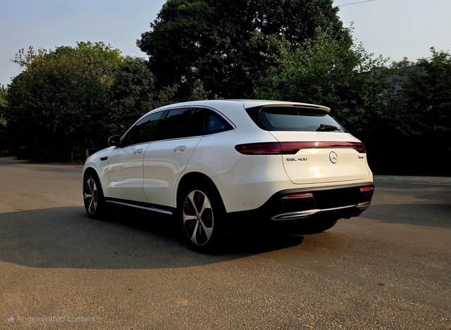 Second-hand 2023 Mercedes-Benz EQC 400 4MATIC for sale in New Delhi-1