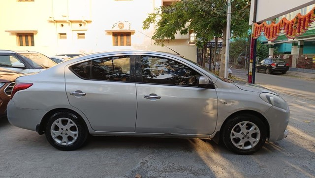 Second-hand 2013 Renault Scala Diesel RxL for sale in Chennai-5