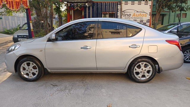 Second-hand 2013 Renault Scala Diesel RxL for sale in Chennai-2