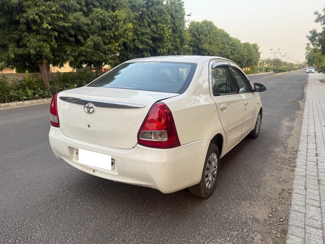 Toyota Etios GD Second-hand 2012 Toyota Etios GD for sale in Ludhiana-7