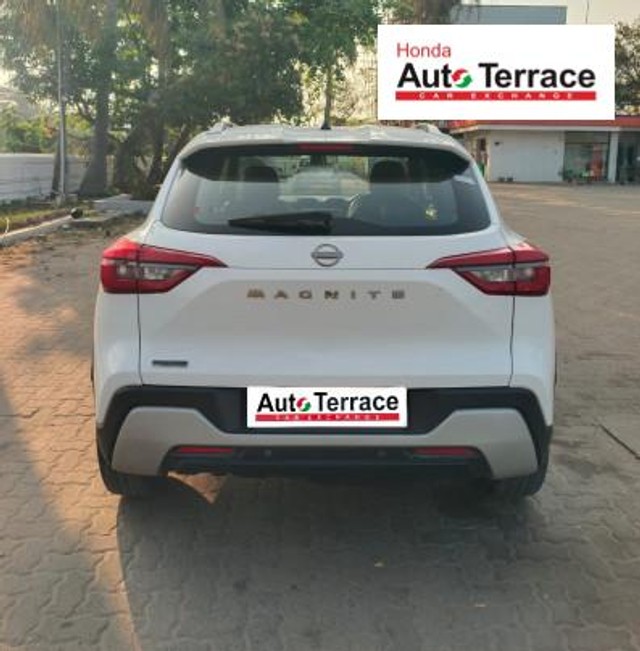 Second-hand 2022 Nissan Magnite Turbo CVT XV BSVI for sale in Pondicherry-3