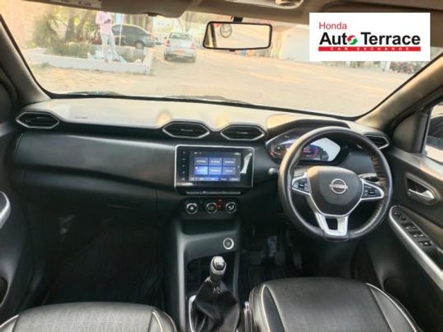 Second-hand 2022 Nissan Magnite Turbo CVT XV BSVI for sale in Pondicherry-10