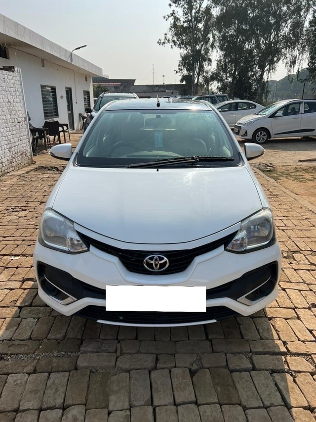 Second-hand 2016 Toyota Etios Liva VD for sale in Ludhiana-4