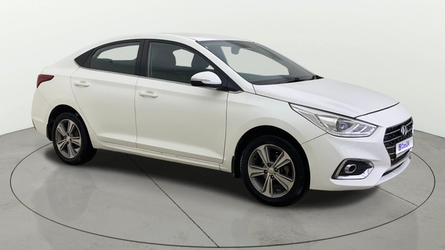 Hyundai Verna 1.6 SX VTVT Second-hand 2017 Hyundai Verna 1.6 SX VTVT for sale in Ahmedabad-0