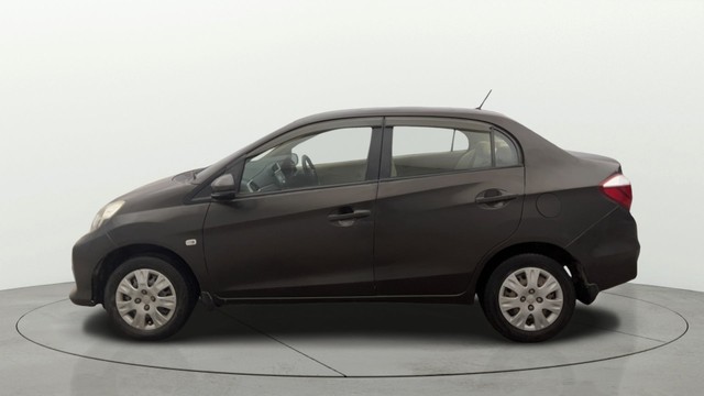 Second-hand 2017 Honda Amaze S Petrol BSIV for sale in Noida-16