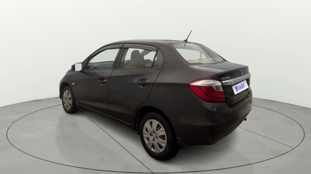 Second-hand 2017 Honda Amaze S Petrol BSIV for sale in Noida-15