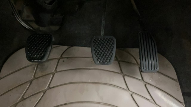 Second-hand 2017 Honda Amaze S Petrol BSIV for sale in Noida-24