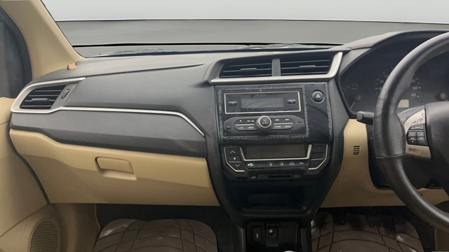 Second-hand 2017 Honda Amaze S Petrol BSIV for sale in Noida-3