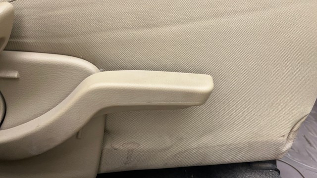 Second-hand 2017 Honda Amaze S Petrol BSIV for sale in Noida-7