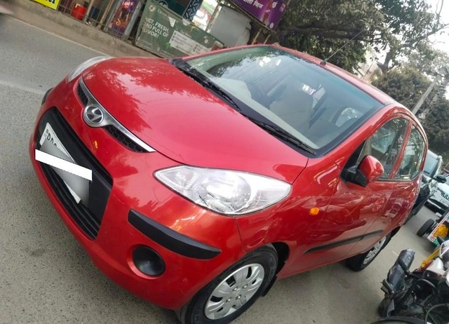 Second-hand 2010 Hyundai i10 Magna for sale in Patna-3