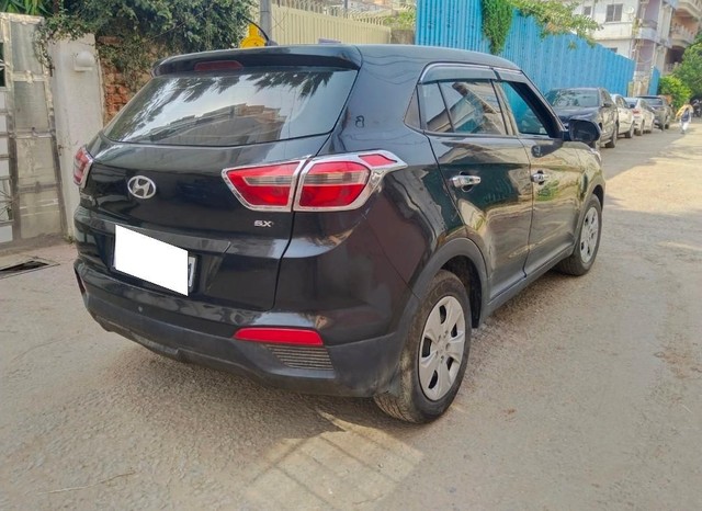 Second-hand 2017 Hyundai Creta 1.4 E Plus for sale in Patna-5