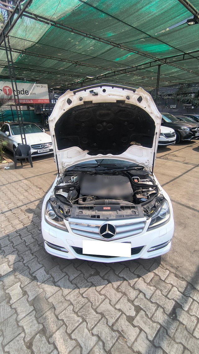 Second-hand 2017 Skoda Kodiaq 2.0 TDI Style for sale in Pune-15