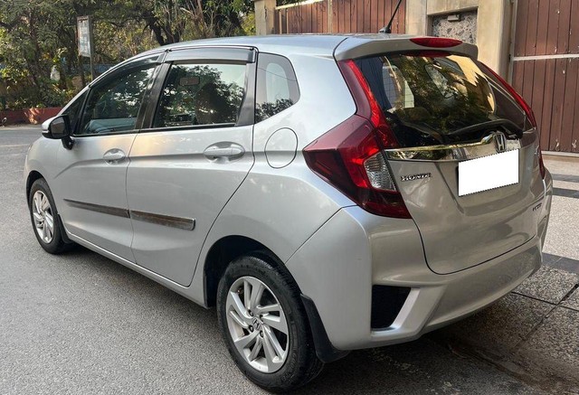 Honda Jazz 1.2 V AT i VTEC Second-hand 2015 Honda Jazz 1.2 V AT i VTEC for sale in New Delhi-2