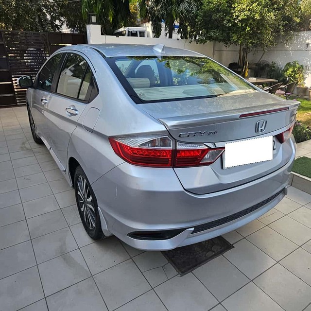 Honda City i-VTEC CVT ZX Second-hand 2017 Honda City i-VTEC CVT ZX for sale in Gurgaon-6