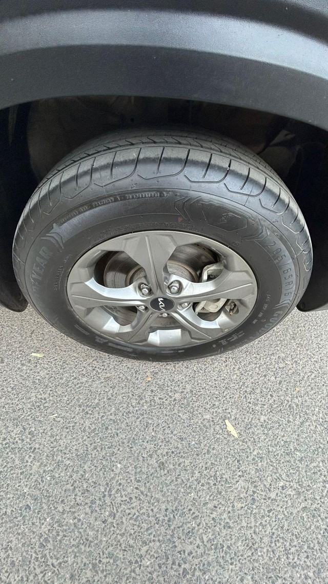 Second-hand 2022 Kia Seltos HTK Plus G for sale in New Delhi-20