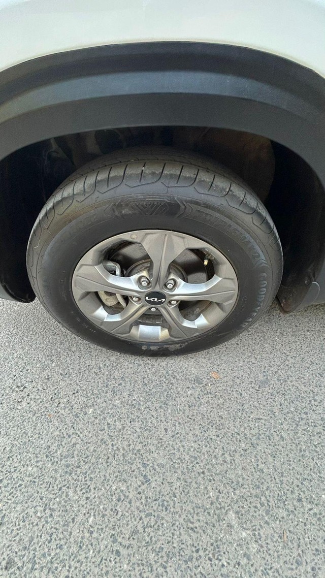 Second-hand 2022 Kia Seltos HTK Plus G for sale in New Delhi-7