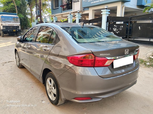Honda City i VTEC CVT VX Second-hand 2016 Honda City i VTEC CVT VX for sale in Kolkata-9