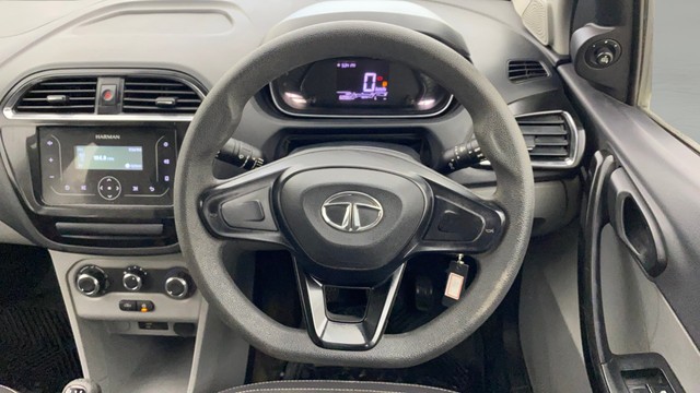 Second-hand 2020 Tata Tiago XT BSVI for sale in Ahmedabad-5