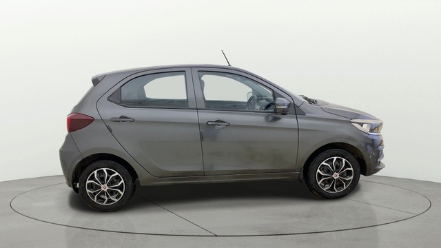 Second-hand 2020 Tata Tiago XT BSVI for sale in Ahmedabad-12