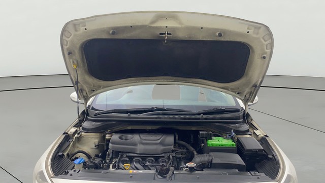 Second-hand 2018 Hyundai Verna VTVT 1.6 SX for sale in Chennai-20