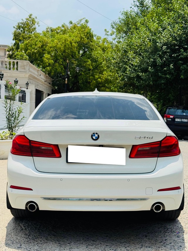 Second-hand 2019 BMW 5 Series 520d Luxury Line for sale in New Delhi-1