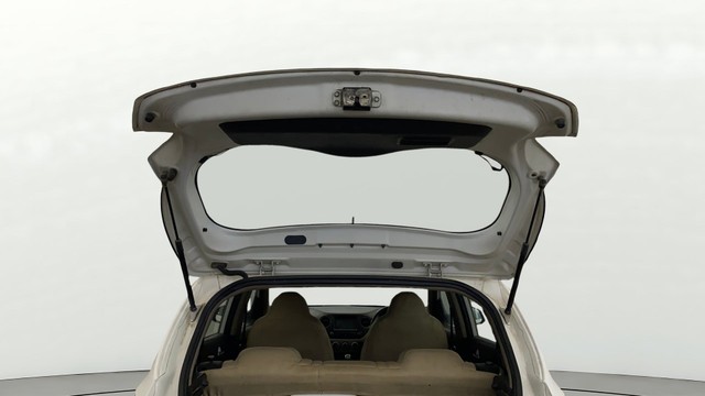 Second-hand 2017 Hyundai Grand i10 1.2 Kappa Sportz Option for sale in New Delhi-20