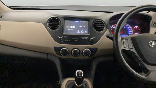 Second-hand 2017 Hyundai Grand i10 1.2 Kappa Sportz Option for sale in New Delhi-22