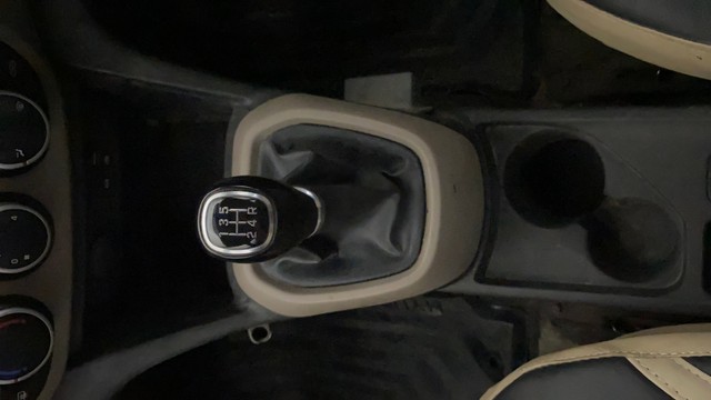 Second-hand 2017 Hyundai Grand i10 1.2 Kappa Sportz Option for sale in New Delhi-13