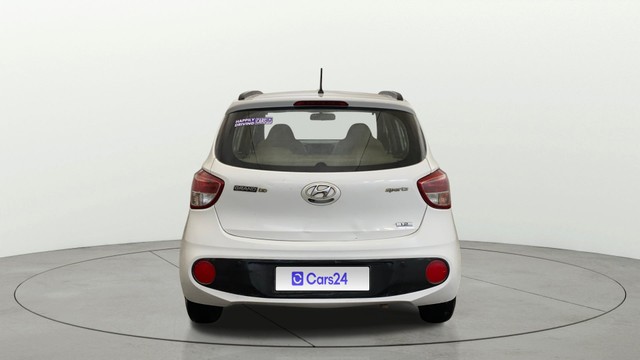 Second-hand 2017 Hyundai Grand i10 1.2 Kappa Sportz Option for sale in New Delhi-3