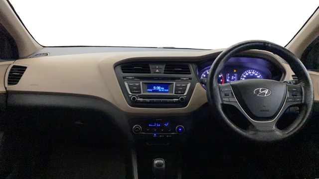 Second-hand 2016 Hyundai i20 Sportz 1.2 for sale in Noida-21