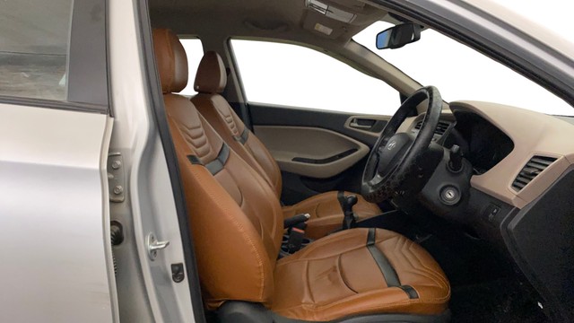 Second-hand 2016 Hyundai i20 Sportz 1.2 for sale in Noida-25