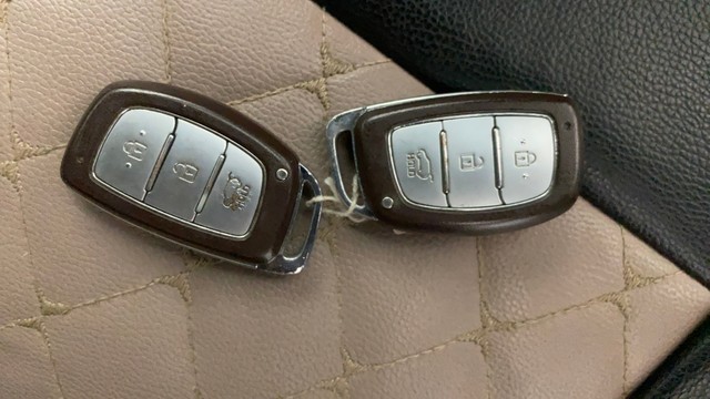 Second-hand 2016 Hyundai Creta 1.6 VTVT SX Plus for sale in Lucknow-9