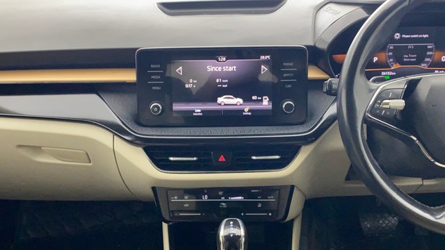 Second-hand 2022 Skoda Slavia 1.5 TSI Style BSVI for sale in Ahmedabad-6