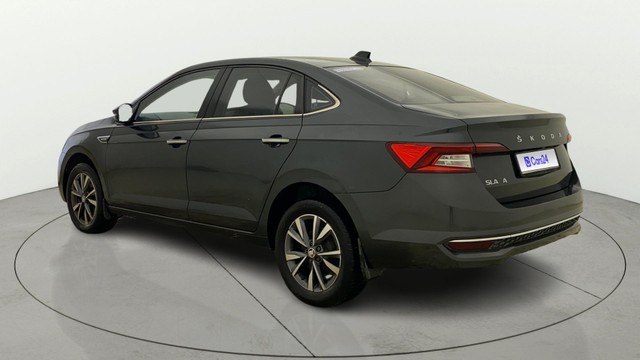 Second-hand 2022 Skoda Slavia 1.5 TSI Style BSVI for sale in Ahmedabad-16