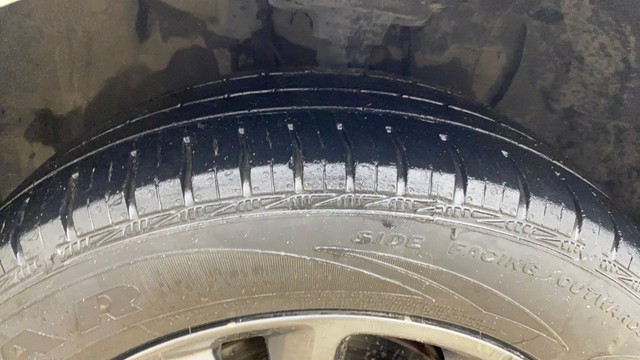 Second-hand 2018 Hyundai i20 1.2 Asta for sale in Ahmedabad-0