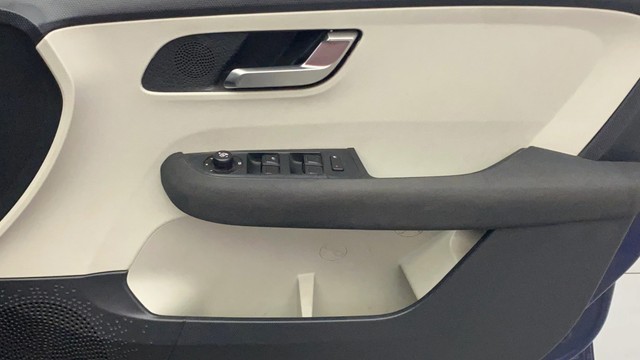 Second-hand 2022 Tata Altroz XZA DCT BSVI for sale in Kochi-17