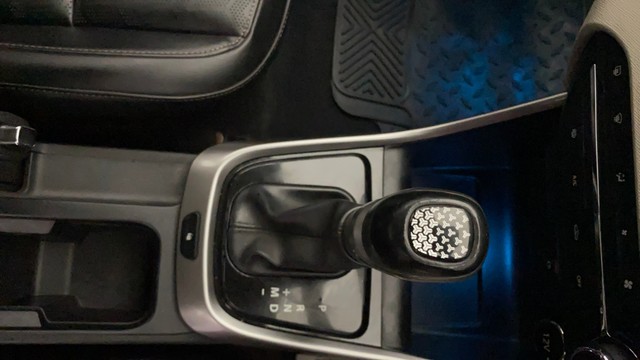 Second-hand 2022 Tata Altroz XZA DCT BSVI for sale in Kochi-13