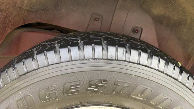 Second-hand 2016 Mahindra TUV 300 T8 for sale in Thane-7