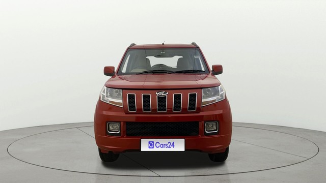 Second-hand 2016 Mahindra TUV 300 T8 for sale in Thane-18